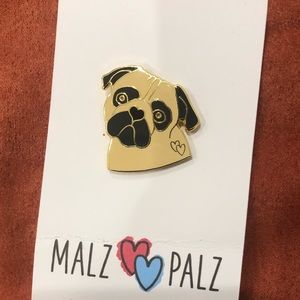 Dog / Pug enamel lapel pin